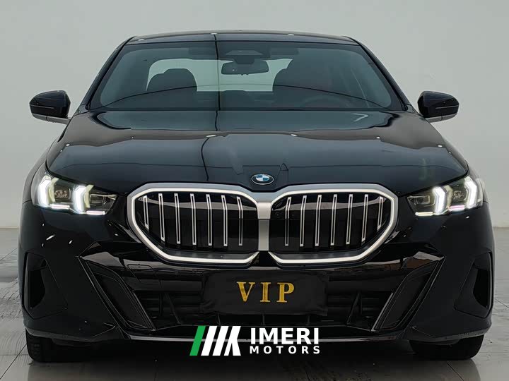 BMW 5 Series 530Li Premier M Sport Package - car from China