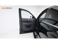 Li Auto L9 Max - ფოტო 11
