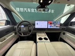 Li Auto Li Xiang MEGA Ultra - ფოტო 7