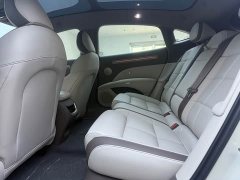 IM Motors Zhiji L6 Max - photo 10