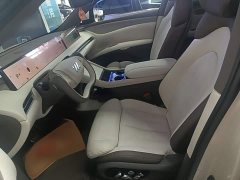 IM Motors Zhiji LS7 90kWh Elite RWD - photo 14