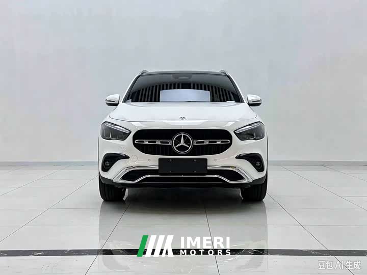 Mercedes-Benz GLA 200 - ავტომობილი ჩინეთიდან