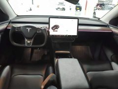 Tesla Model Y Long Range All-Wheel Drive - ფოტო 9