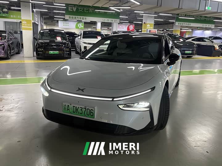 XPeng P7 Ultra-Long Range Max - автомобиль из Китая