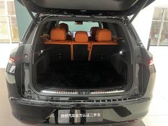 Li Auto L7 Pro - ფოტო 4