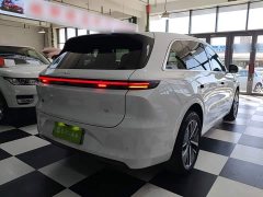 Li Auto L6 Pro - ფოტო 6