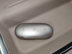 Li Auto L6 Pro - ფოტო 8