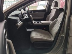 Geely Galaxy Xingyao 6 125km Explorer Edition - ფოტო 9