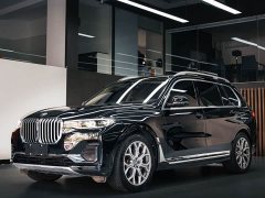 BMW X7 xDrive40i Premier Luxury Package - фото 1