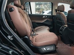 BMW X7 xDrive40i Premier Luxury Package - фото 12