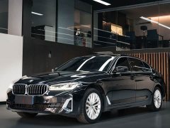 BMW 5 Series 525Li Luxury Package - photo 1