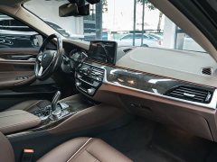 BMW 5 Series 525Li Luxury Package - photo 18