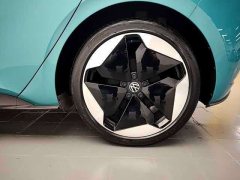 Volkswagen ID.3 Pro Intelligent Edition - ფოტო 16