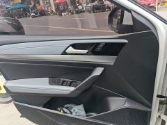 Volkswagen Lavida 1.5L Automatic Starry Sky Five Million Edition - ფოტო 7
