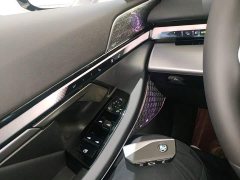 BMW 5 Series 525Li M Sport Package - photo 8