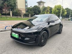 Tesla Model Y Rear-Wheel Drive - photo 1