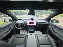 Tesla Model Y Rear-Wheel Drive - photo 13