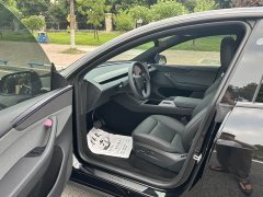 Tesla Model Y Rear-Wheel Drive - photo 8