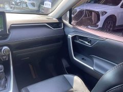 Toyota Vlanda 2.0L CVT FWD Luxury - photo 10