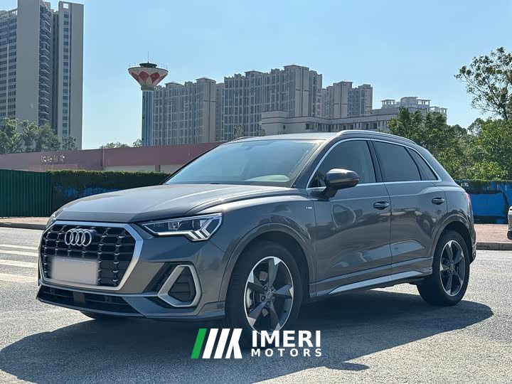 Audi Q3 35 TFSI Fashion Dynamic - автомобиль из Китая