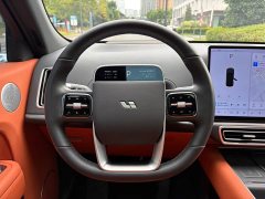 Li Auto L7 Pro - ფოტო 10