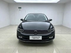 Volkswagen Magotan 330TSI DSG Advance - ფოტო 1