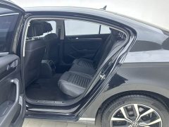 Volkswagen Magotan 330TSI DSG Advance - ფოტო 16