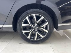 Volkswagen Magotan 330TSI DSG Advance - ფოტო 18