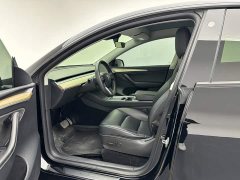 Tesla Model Y Standard Range RWD - ფოტო 14