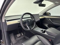 Tesla Model Y Standard Range RWD - ფოტო 18