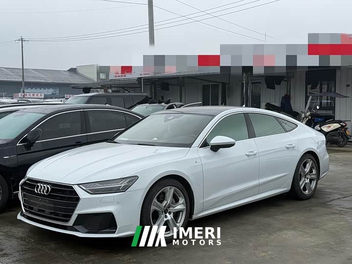 Audi A7 40 TFSI Luxury - car from China