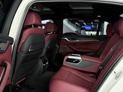BMW 5 Series Facelift 530Li Luxury M Sport Package - ფოტო 11
