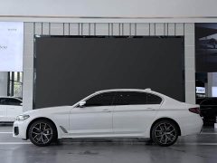 BMW 5 Series Facelift 530Li Luxury M Sport Package - ფოტო 3