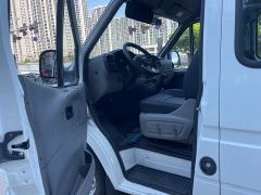 JMC Teshun Terios 2.8T Space King Taurus Long Wheelbase Mid-High Roof Rear Single Tire Step 6-Seat Diesel Euro VI JX493 - фо…