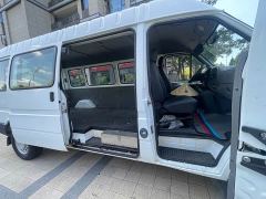 JMC Teshun Terios 2.8T Space King Taurus Long Wheelbase Mid-High Roof Rear Single Tire Step 6-Seat Diesel Euro VI JX493 - фо…