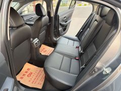 Nissan Sylphy 1.6L XL CVT Comfort Edition - photo 4
