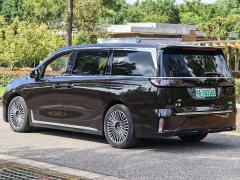 Voyah Lantu Dreamchaser PHEV AWD Flagship Kunpeng Edition - фото 20