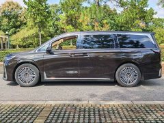 Voyah Lantu Dreamchaser PHEV AWD Flagship Kunpeng Edition - фото 5