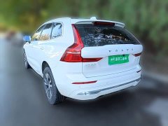 Volvo XC60 B5 AWD Smart Luxury Edition - ფოტო 4