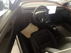 Tesla Model Y Rear-Wheel Drive - ფოტო 15