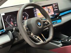 BMW 5 Series 530Li Premier M Sport Package - фото 7