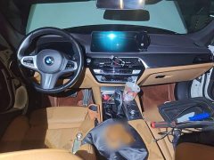 BMW 5 Series (Imported) 525i M Sport Package - ფოტო 12