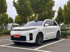Li Auto Ideal L8 Ultra - photo 1