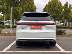 Li Auto Ideal L8 Ultra - photo 14