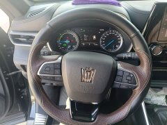 Toyota Crown Venza 2.5L HEV FWD Entry 5-Seater - photo 6