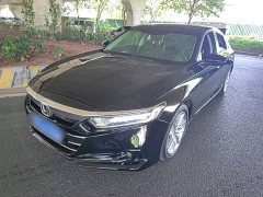 Honda Accord 260TURBO Luxury Edition - фото 1