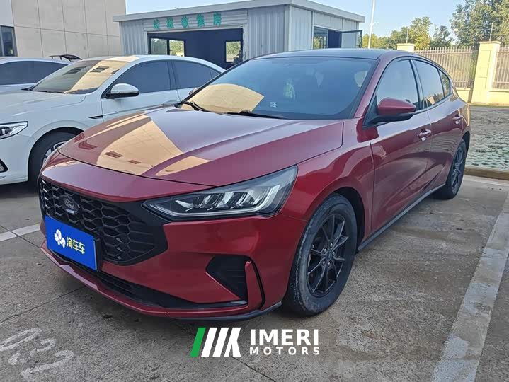 Ford Focus Hatchback EcoBoost 180 Automatic Sport Edition - ავტომობილი ჩინეთიდან