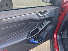 Ford Focus Hatchback EcoBoost 180 Automatic Sport Edition - ფოტო 7