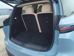 Li Auto i8 Standard Edition - ფოტო 4