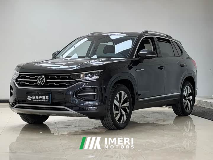 Volkswagen Taos 280TSI FWD Luxury Smart Connected Edition